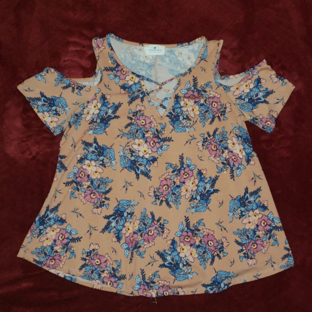 Floral top